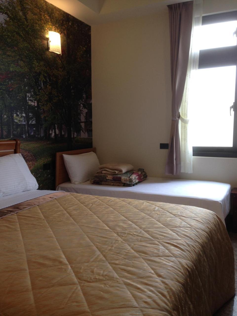 Hongfu Elegant Business Hotel Zhongli Exterior foto